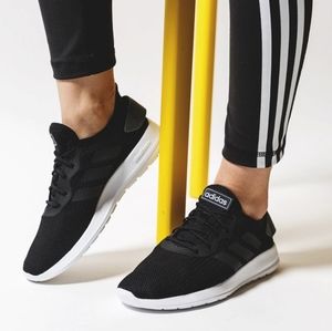 NWT Adidas Yatra Training Sneakers